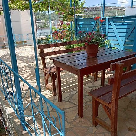 Relaxation Place Otel Himarë Dış mekan fotoğraf