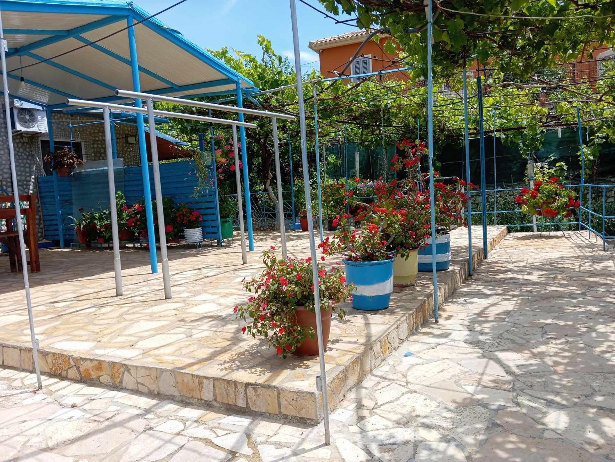 Relaxation Place Otel Himarë Dış mekan fotoğraf