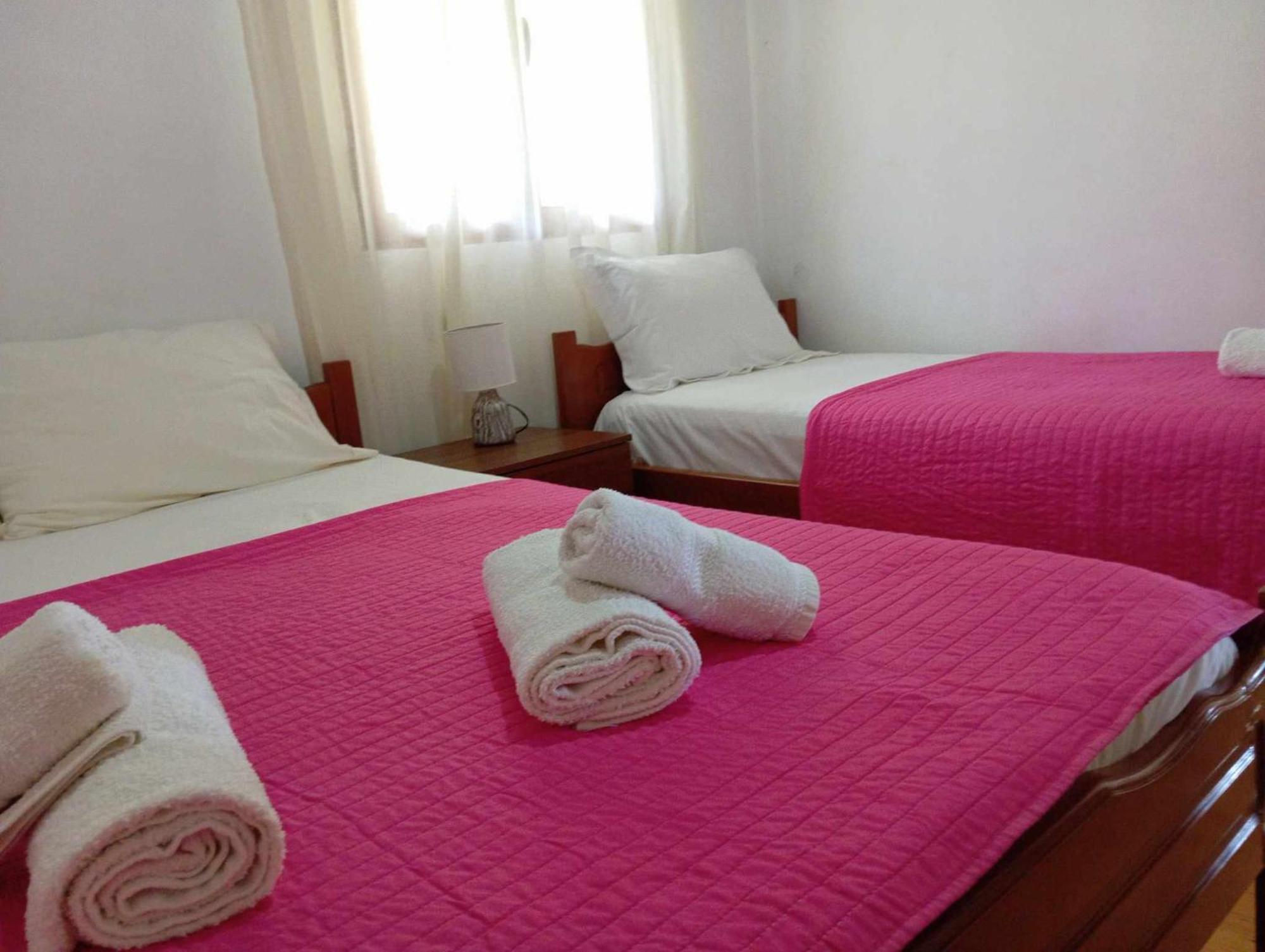 Relaxation Place Otel Himarë Dış mekan fotoğraf