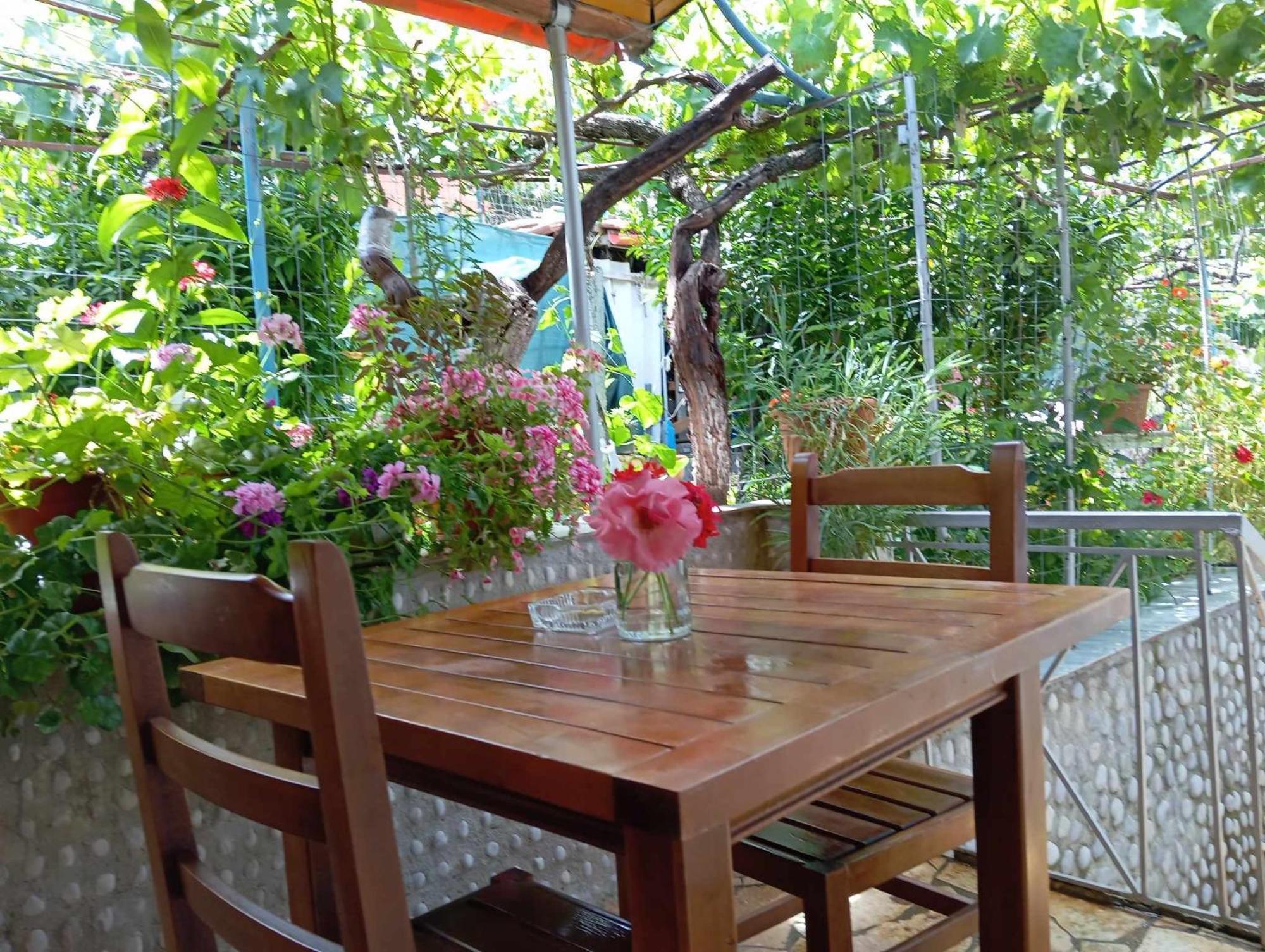 Relaxation Place Otel Himarë Dış mekan fotoğraf