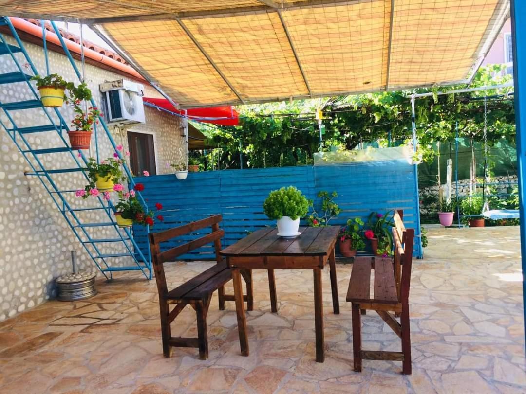 Relaxation Place Otel Himarë Dış mekan fotoğraf