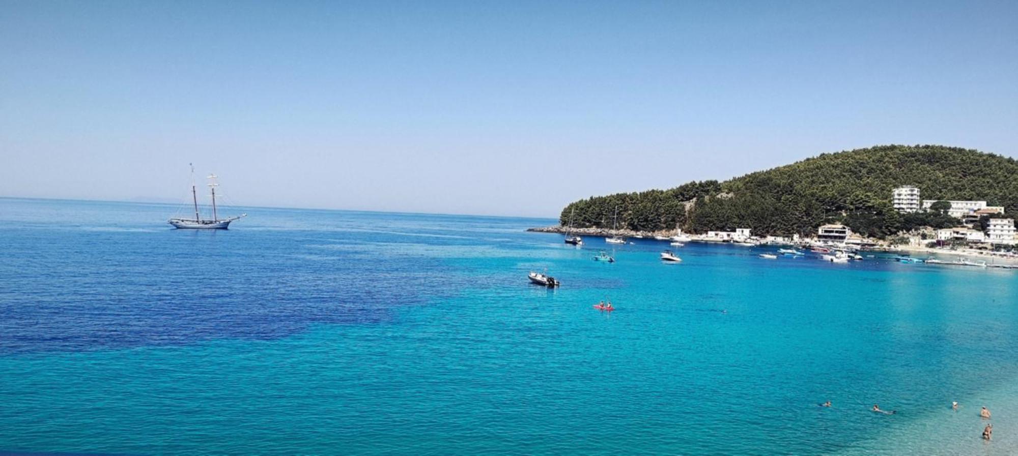 Relaxation Place Otel Himarë Dış mekan fotoğraf